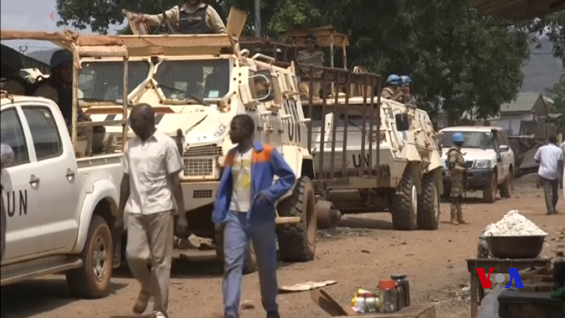 Véhicules blindés déployés en Afrique centrale.